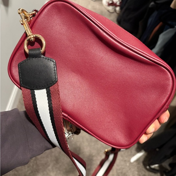 Marc Jacobs Burgundy Leather Belt Bag - Picture 2 of 4